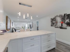 2400 Malayan Dr 94D, Delray Beach FL 33445