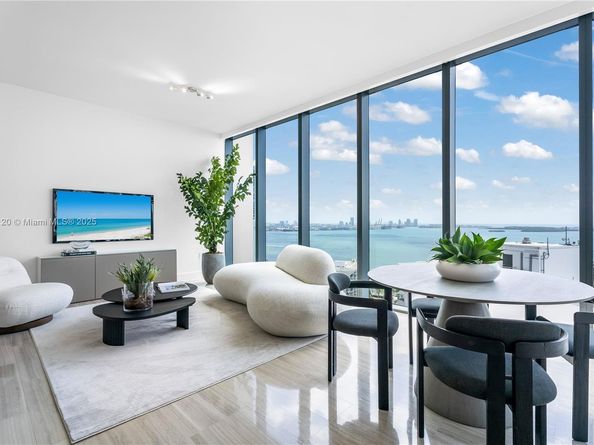 1451 Brickell Ave 2703, Miami FL 33131