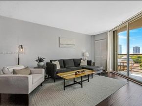 2400 SW 3rd Ave 802, Miami FL 33129