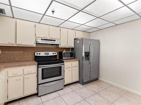 2625 Collins Ave 608, Miami Beach FL 33140