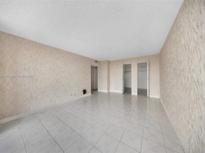 800 Parkview Dr 729, Hallandale Beach FL 33009