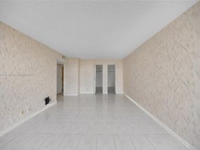 800 Parkview Dr 729, Hallandale Beach FL 33009