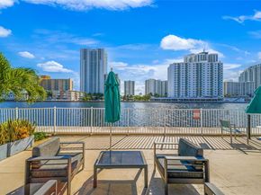 800 Parkview Dr 729, Hallandale Beach FL 33009