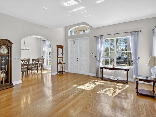 17061 NW 17th St, Pembroke Pines FL 33028