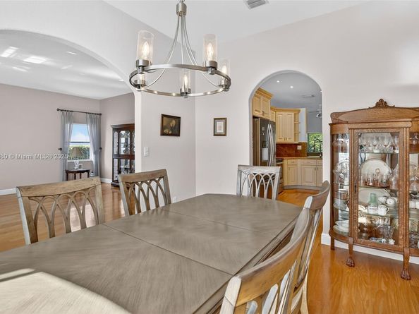 17061 NW 17th St, Pembroke Pines FL 33028