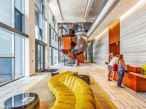 1300 Brickell Bay Dr 3007, Miami FL 33131