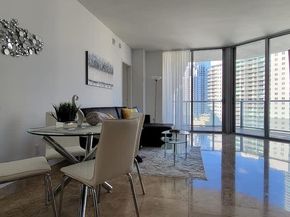 1300 Brickell Bay Dr 3007, Miami FL 33131