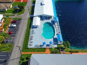 1015 SW 11th Ave 11K, Hallandale Beach FL 33009