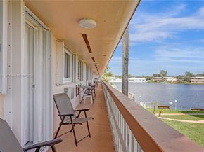 1015 SW 11th Ave 11K, Hallandale Beach FL 33009
