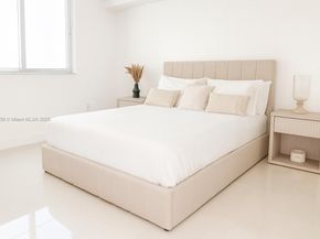 1861 NW S River Dr 2505, Miami FL 33125