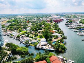 1861 NW S River Dr 2505, Miami FL 33125