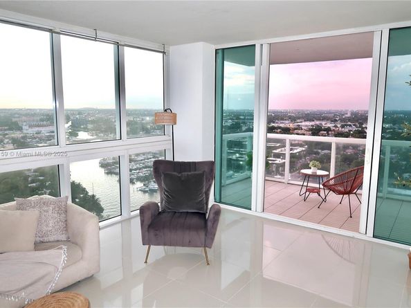 1861 NW S River Dr 2505, Miami FL 33125