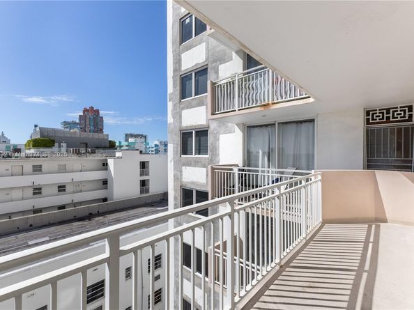 345 Ocean Dr 707, Miami Beach FL 33139