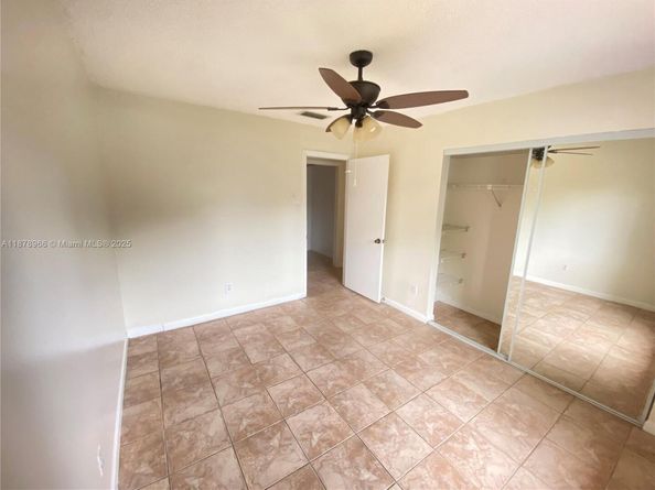 6729 NW 29th Way, Fort Lauderdale FL 33309