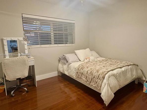 6709 N Kendall Dr 230, Pinecrest FL 33156