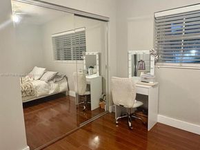 6709 N Kendall Dr 230, Pinecrest FL 33156