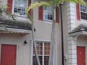 675 NW 42nd Ave, Plantation FL 33317