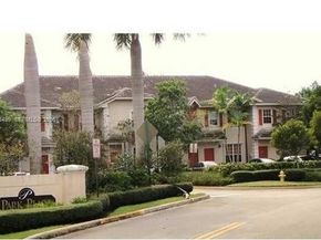 675 NW 42nd Ave, Plantation FL 33317