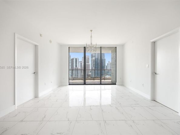 90 SW 3rd St 2602, Miami FL 33130