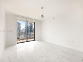 90 SW 3rd St 2602, Miami FL 33130