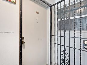 3527 NE 168th St 409, North Miami Beach FL 33160