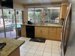 7110 SW 11th St, Pembroke Pines FL 33023