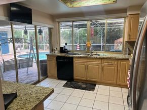 7110 SW 11th St, Pembroke Pines FL 33023
