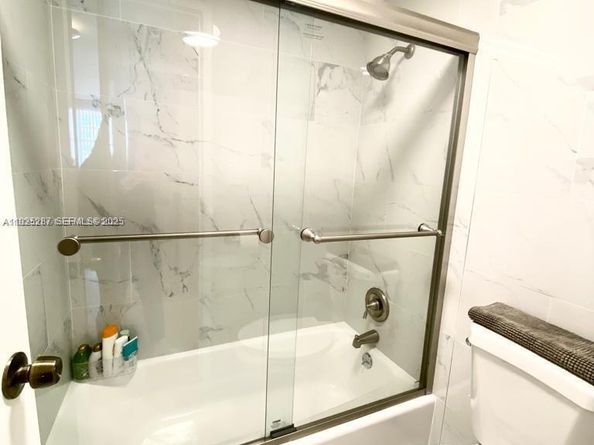 100 Lincoln Rd 608, Miami Beach FL 33139