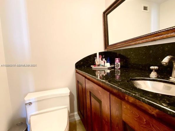 100 Lincoln Rd 608, Miami Beach FL 33139