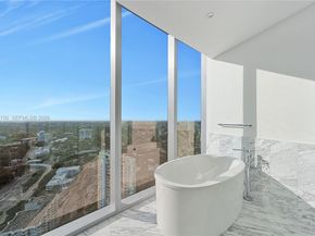 175 SE 25 Rd 3403, Miami FL 33129