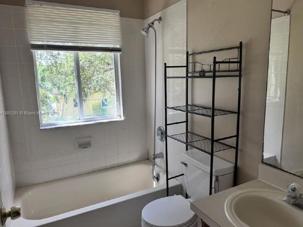 10161 SW 21st St, Miramar FL 33025