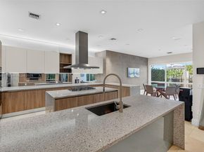 Undisclosed Address #A11858364, Fort Lauderdale FL 33316