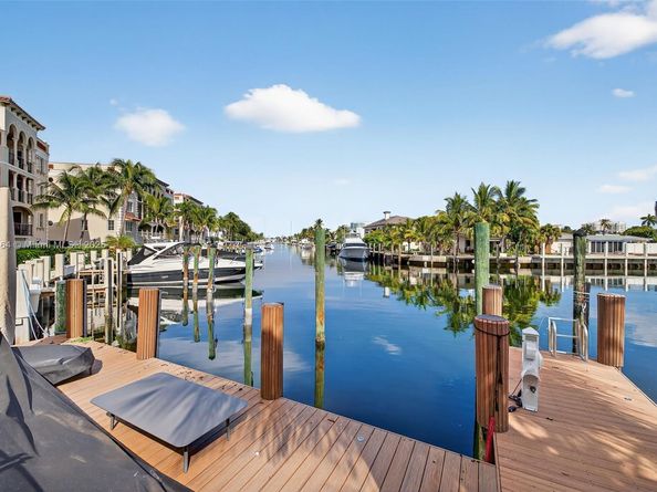 Undisclosed Address #A11858364, Fort Lauderdale FL 33316