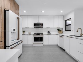 7106 SW 103rd Pl, Miami FL 33173