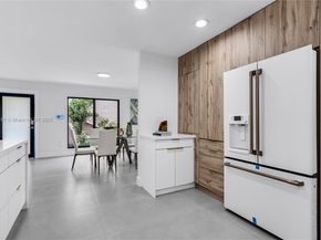 7106 SW 103rd Pl, Miami FL 33173