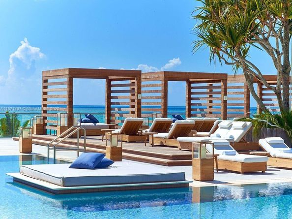 102 24th St 1213, Miami Beach FL 33139
