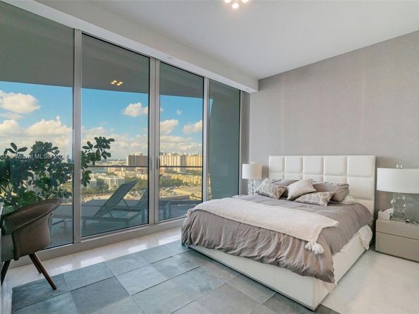 16901 Collins Ave 1503, Sunny Isles Beach FL 33160