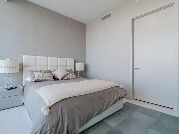 16901 Collins Ave 1503, Sunny Isles Beach FL 33160