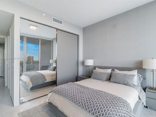 16901 Collins Ave 1503, Sunny Isles Beach FL 33160