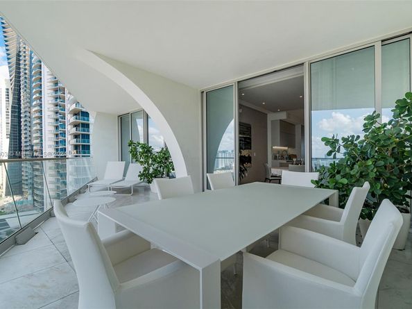16901 Collins Ave 1503, Sunny Isles Beach FL 33160