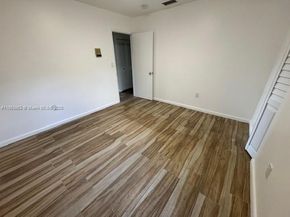 703 NW 105th Pl C1, Miami FL 33172