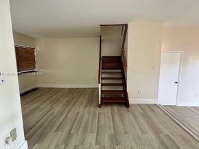 703 NW 105th Pl C1, Miami FL 33172