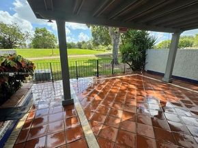 703 NW 105th Pl C1, Miami FL 33172
