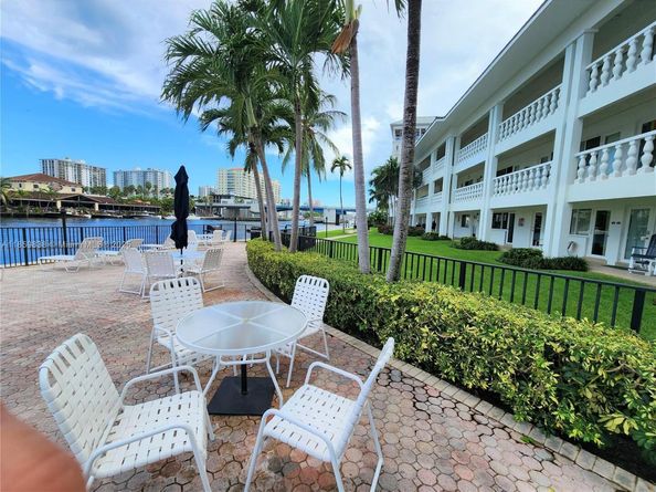 2895 NE 32nd St 110, Fort Lauderdale FL 33306
