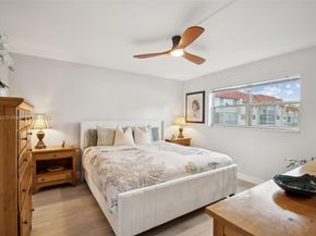 2600 W Sunrise Lakes Dr 209, Sunrise FL 33322