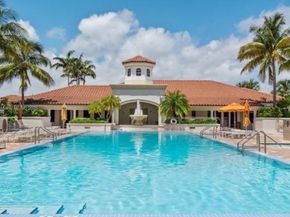 19900 E Country Club Dr 318, Aventura FL 33180