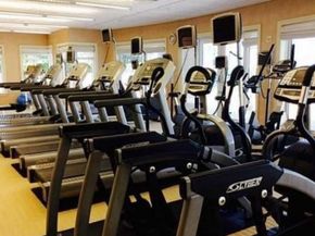 19900 E Country Club Dr 318, Aventura FL 33180