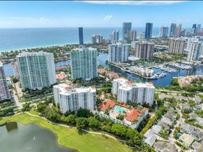 19900 E Country Club Dr 318, Aventura FL 33180