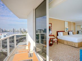 18001 Collins Ave 1118, Sunny Isles Beach FL 33160