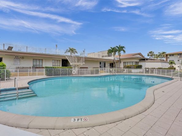 16901 NE 13th Ave 110, Miami FL 33162